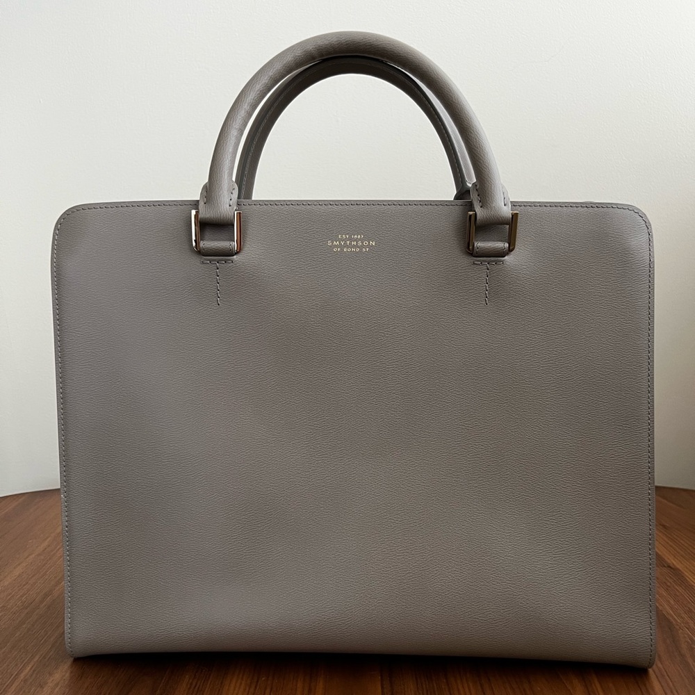Smythson’s Grosvenor Bevelled Zip Briefcase in Dove Grey (NWT)